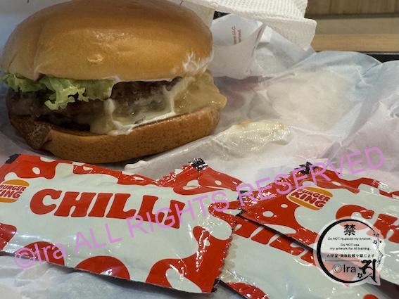 【49%OFF】4.5 SGD シンガポールご当地&期間限定「クリーミー・バターミルク・バーガー」Burger King 3432f5b75fd625c354c1c56e24639df3 バーガーキングチリ3つ