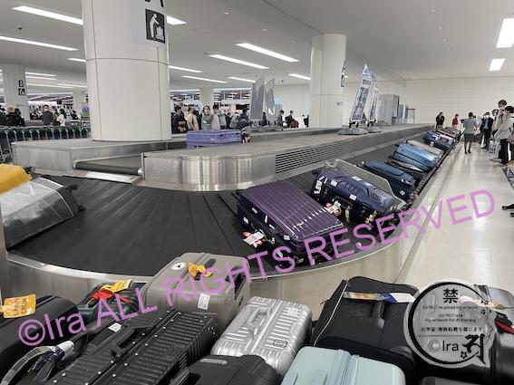 羽田空港の預け荷物受け取りレーン
